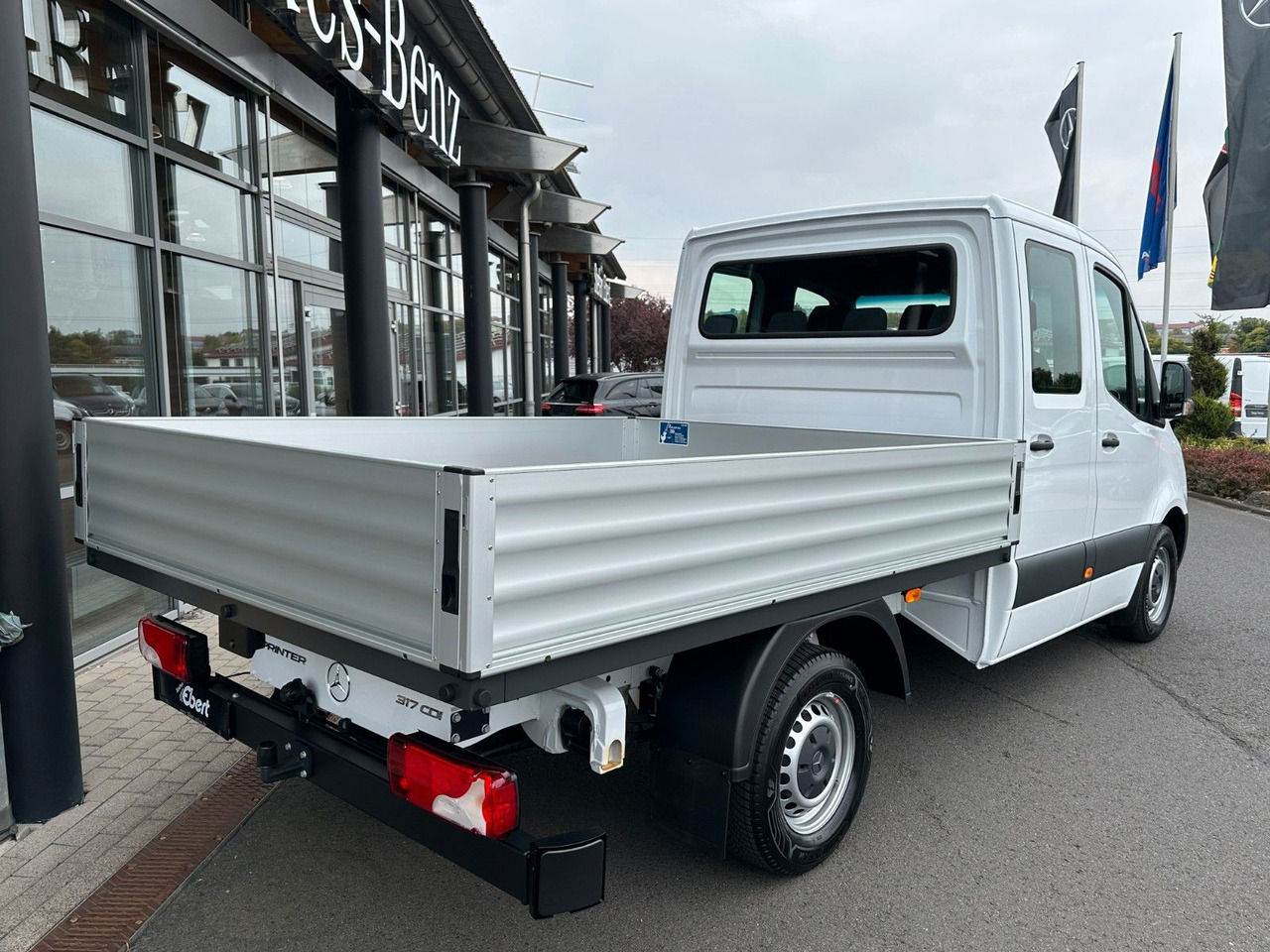 Mercedes-Benz Sprinter 317 CDI 3665 9G DoKa AHK Klima - Curtain side van, Combi van: picture 4 Mercedes-Benz Sprinter 317 CDI 3665 9G DoKa AHK Klima - Curtain side van, Combi van: picture 4