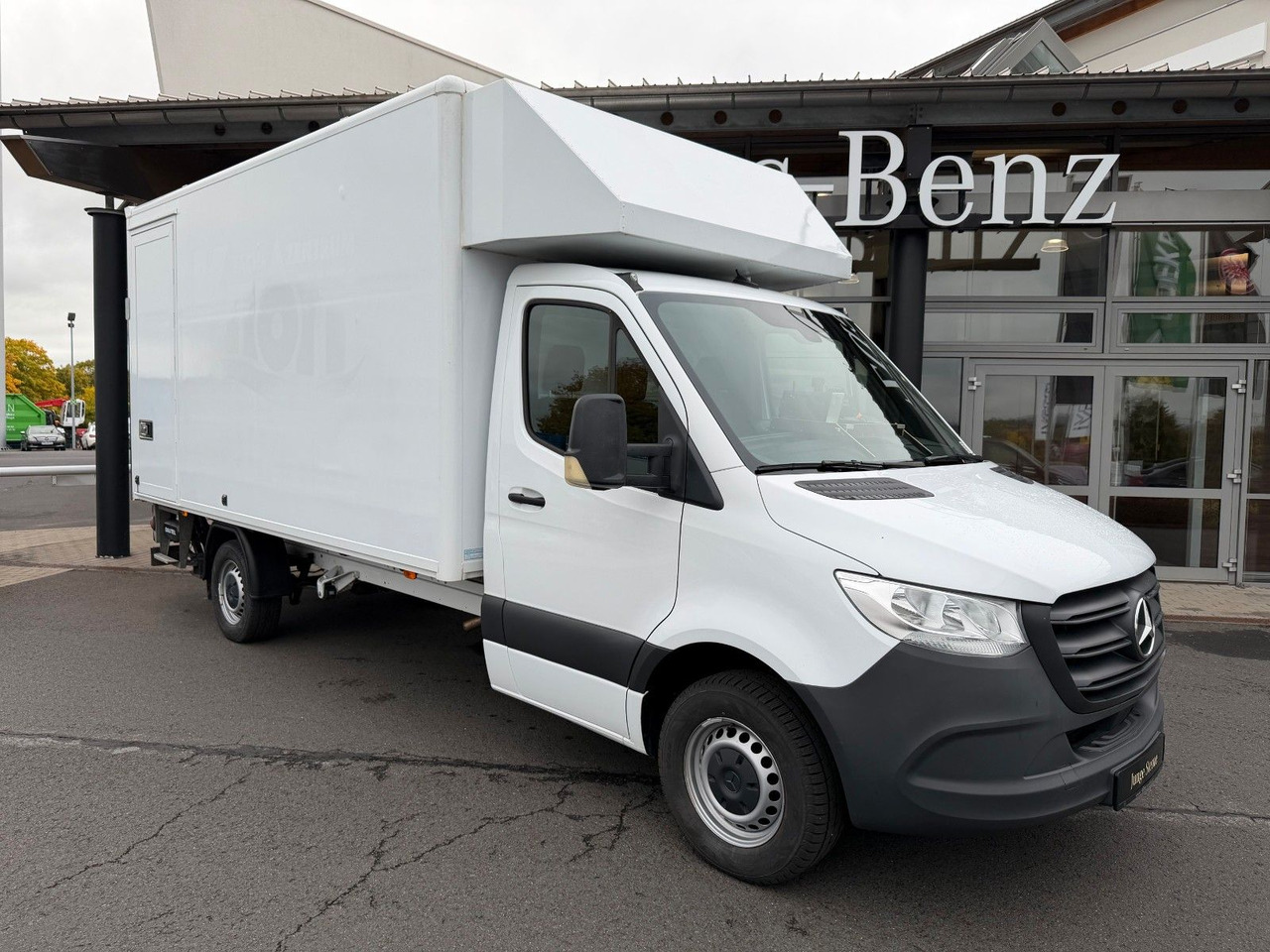 Mercedes-Benz Sprinter 317 CDI 4325 Koffer LBW Klima Kamera - Box van: picture 1 Mercedes-Benz Sprinter 317 CDI 4325 Koffer LBW Klima Kamera - Box van: picture 1