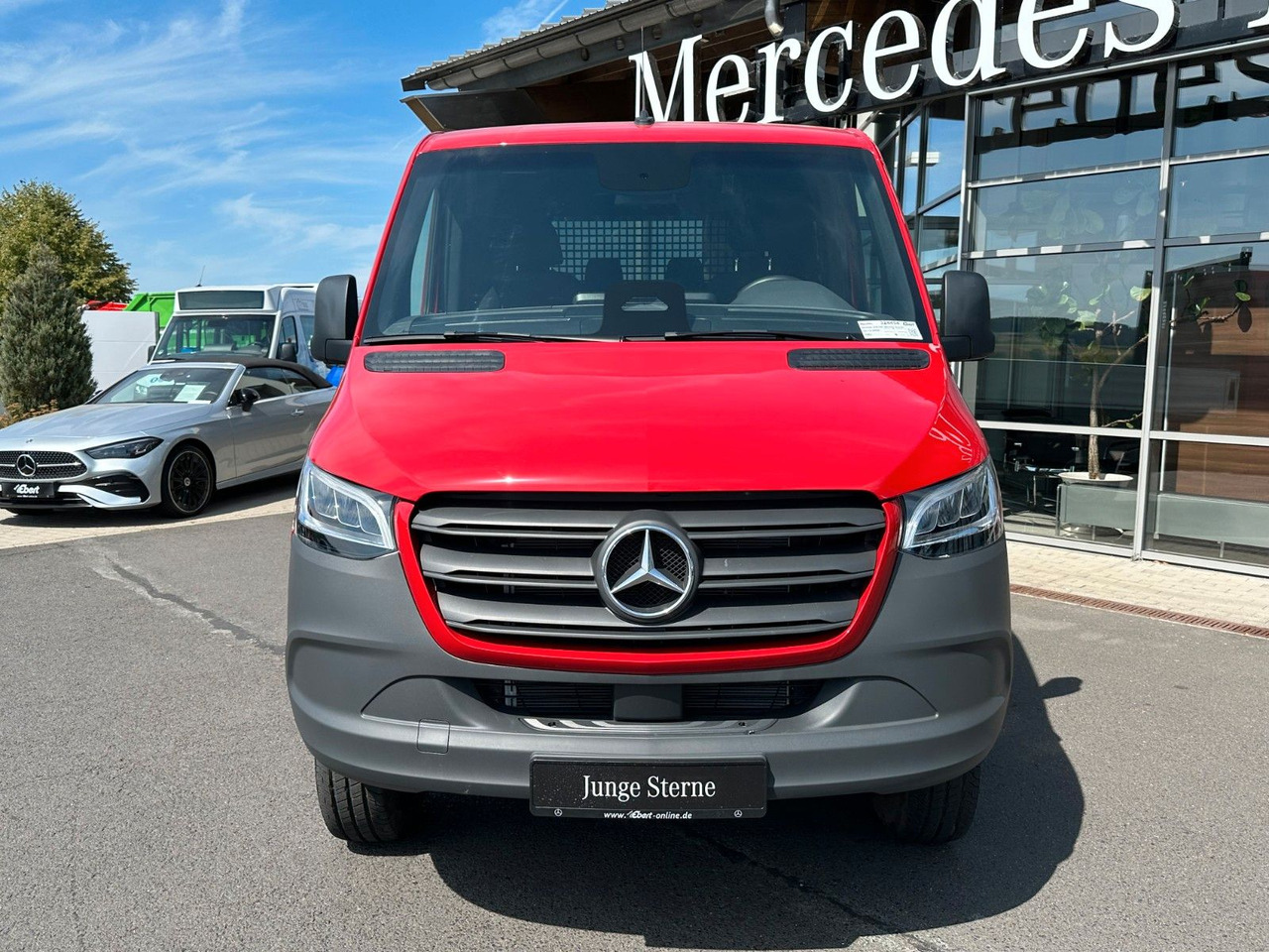 Mercedes-Benz Sprinter 319 CDI 4x4 DoKa Klima AHK3,5to - Curtain side van, Combi van: picture 2 Mercedes-Benz Sprinter 319 CDI 4x4 DoKa Klima AHK3,5to - Curtain side van, Combi van: picture 2