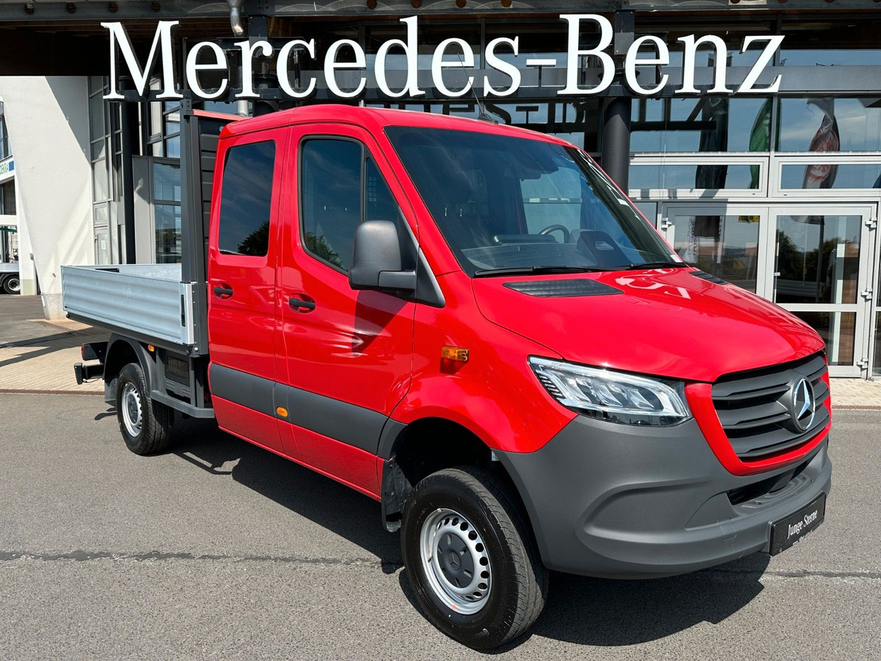Mercedes-Benz Sprinter 319 CDI 4x4 DoKa Klima AHK3,5to - Curtain side van, Combi van: picture 1 Mercedes-Benz Sprinter 319 CDI 4x4 DoKa Klima AHK3,5to - Curtain side van, Combi van: picture 1