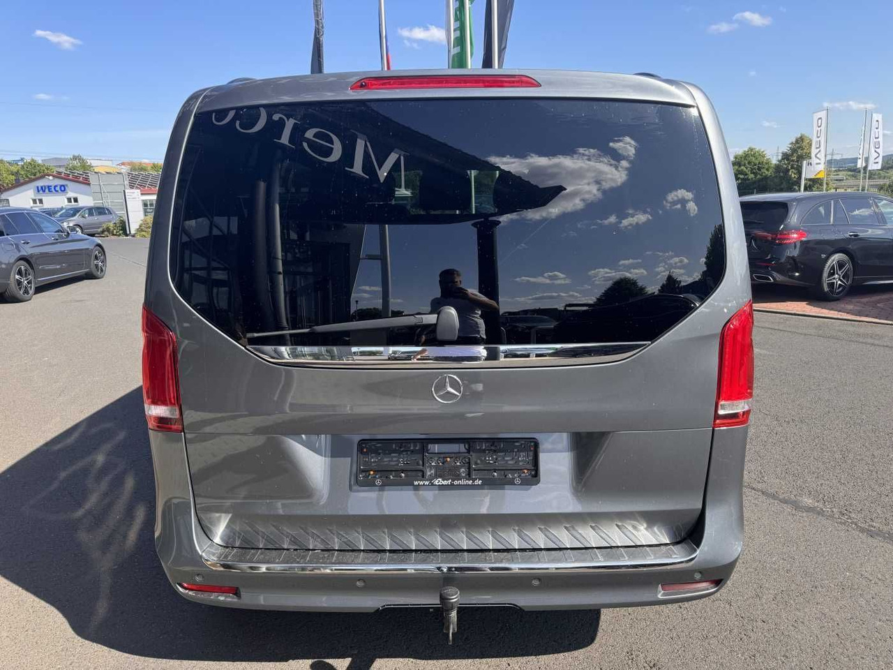Mercedes-Benz V 220 d EDITION Liege-Paket AHK2,5 LED DAB MBUX - Station wagon: picture 5 Mercedes-Benz V 220 d EDITION Liege-Paket AHK2,5 LED DAB MBUX - Station wagon: picture 5