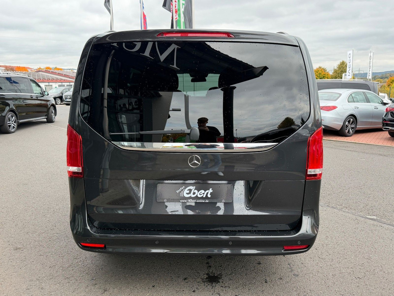 Mercedes-Benz V 250 AVANTGARDE ED AHK Tisch 6Sitze - Station wagon: picture 5 Mercedes-Benz V 250 AVANTGARDE ED AHK Tisch 6Sitze - Station wagon: picture 5