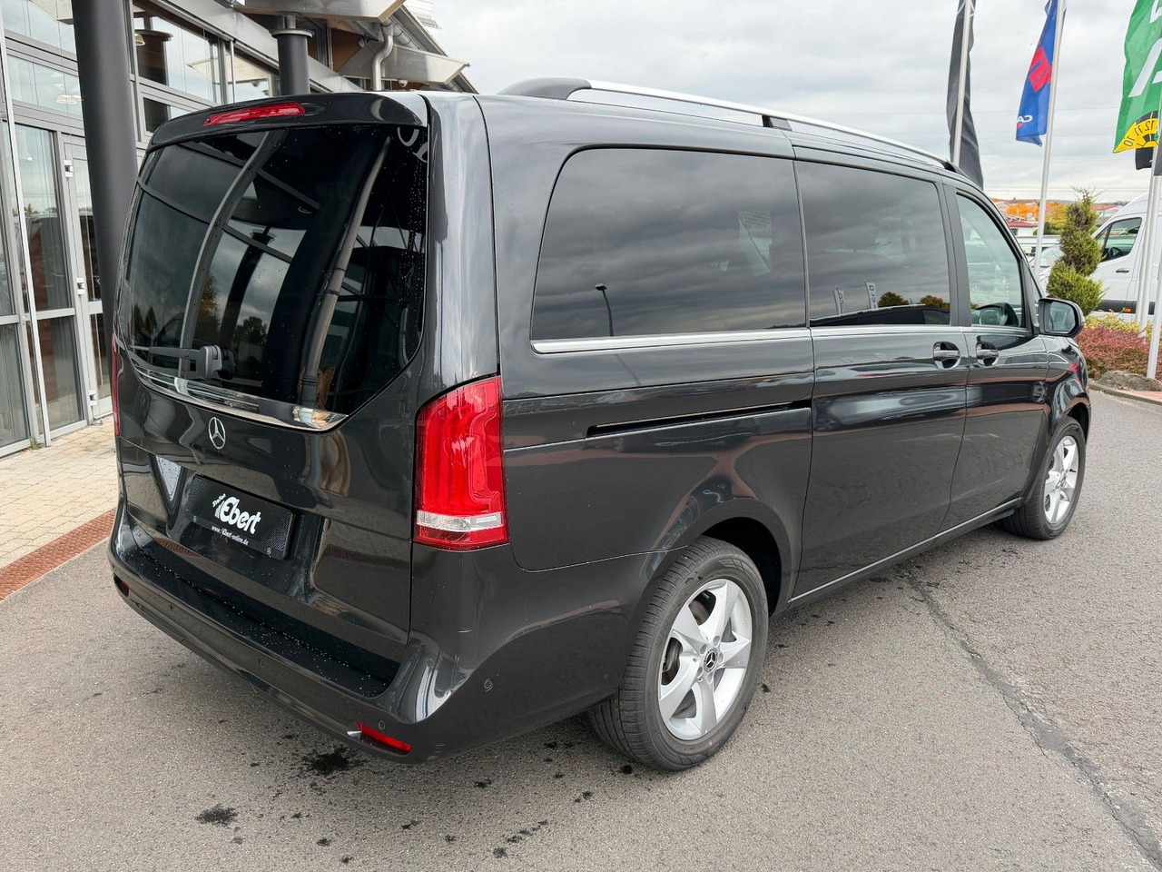 Mercedes-Benz V 250 AVANTGARDE ED AHK Tisch 6Sitze - Station wagon: picture 4 Mercedes-Benz V 250 AVANTGARDE ED AHK Tisch 6Sitze - Station wagon: picture 4