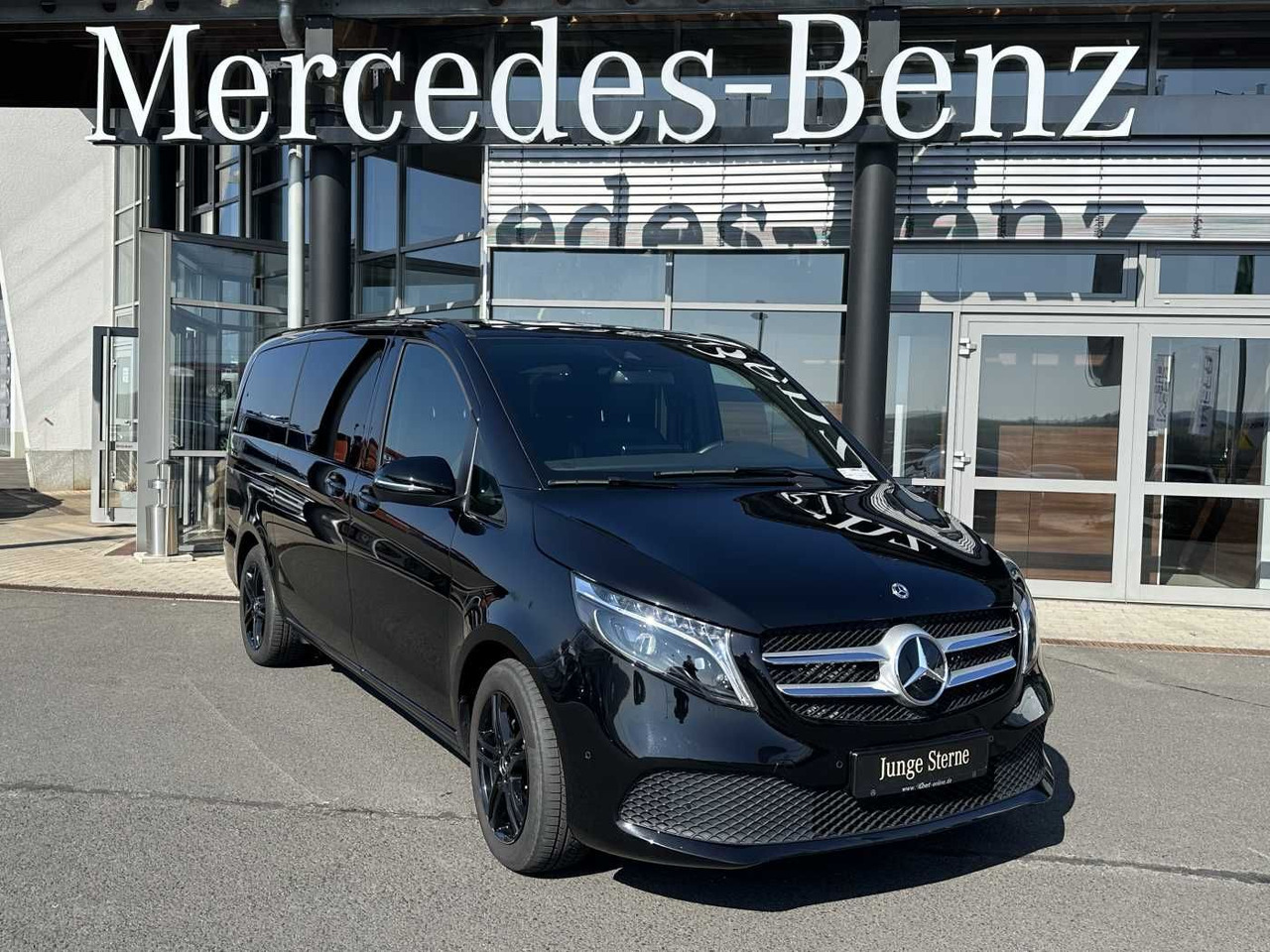 Mercedes-Benz V 250 d EDITION Leder Kamera ILS 7Sitze - Passenger van: picture 1 Mercedes-Benz V 250 d EDITION Leder Kamera ILS 7Sitze - Passenger van: picture 1