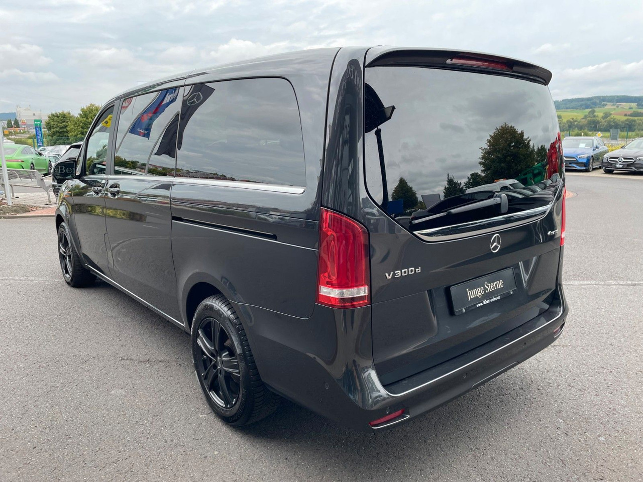 Mercedes-Benz V 300 d AVA ED 4MATIC Sitzklima Burmester 6Sitze - Station wagon: picture 3 Mercedes-Benz V 300 d AVA ED 4MATIC Sitzklima Burmester 6Sitze - Station wagon: picture 3