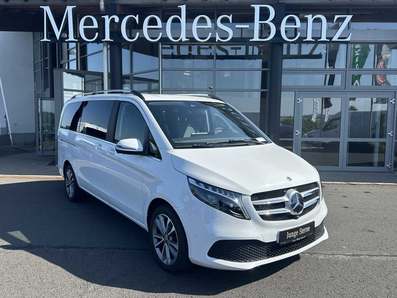 Mercedes-Benz V 300 d AVA ED 6Sitze Burmester 360Kamera el Tür - Passenger van: picture 1 Mercedes-Benz V 300 d AVA ED 6Sitze Burmester 360Kamera el Tür - Passenger van: picture 1