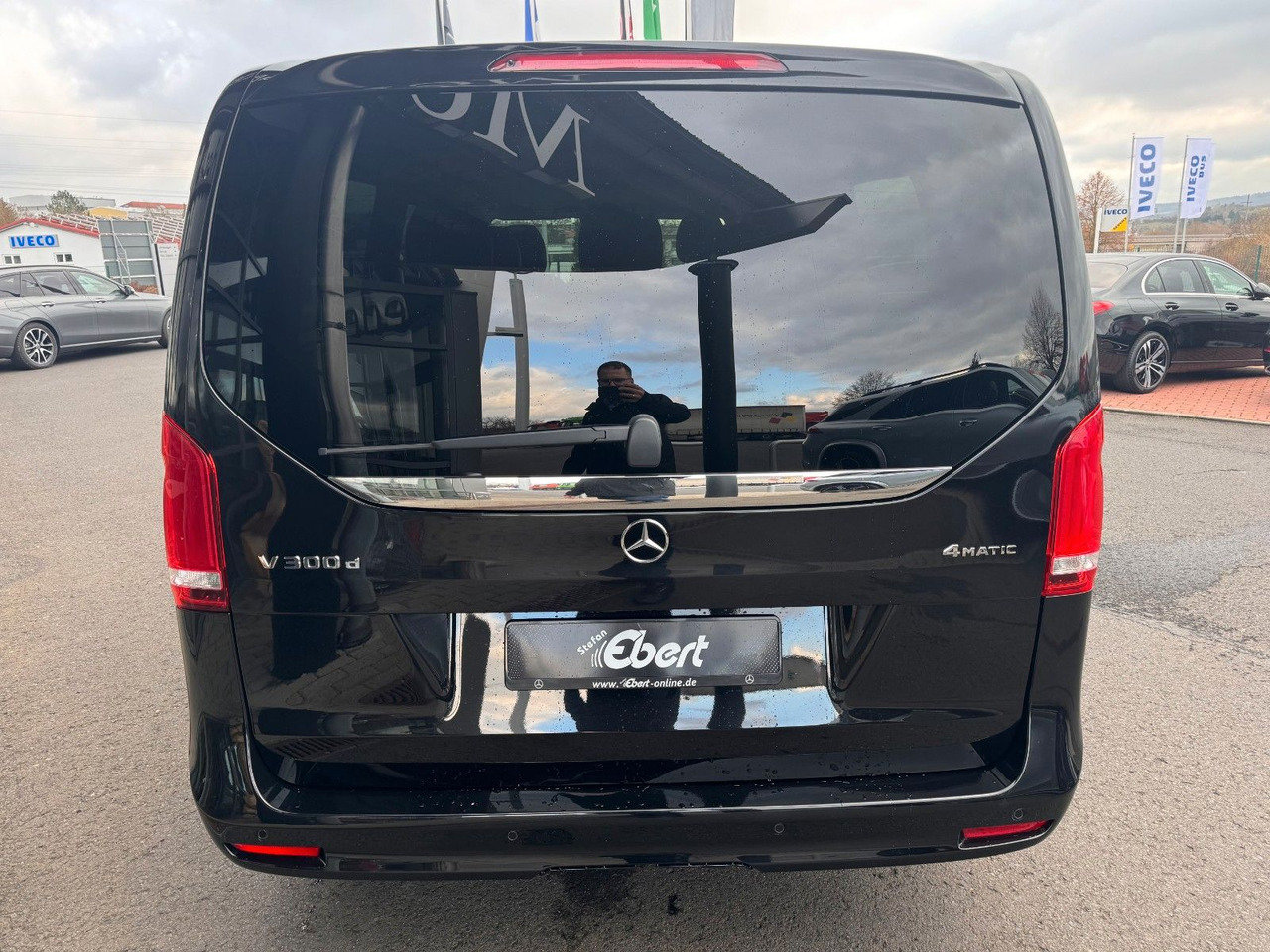 Mercedes-Benz V 300 d AVA Extralang 4MATIC AHK Stdh DISTRONIC - Station wagon: picture 5 Mercedes-Benz V 300 d AVA Extralang 4MATIC AHK Stdh DISTRONIC - Station wagon: picture 5