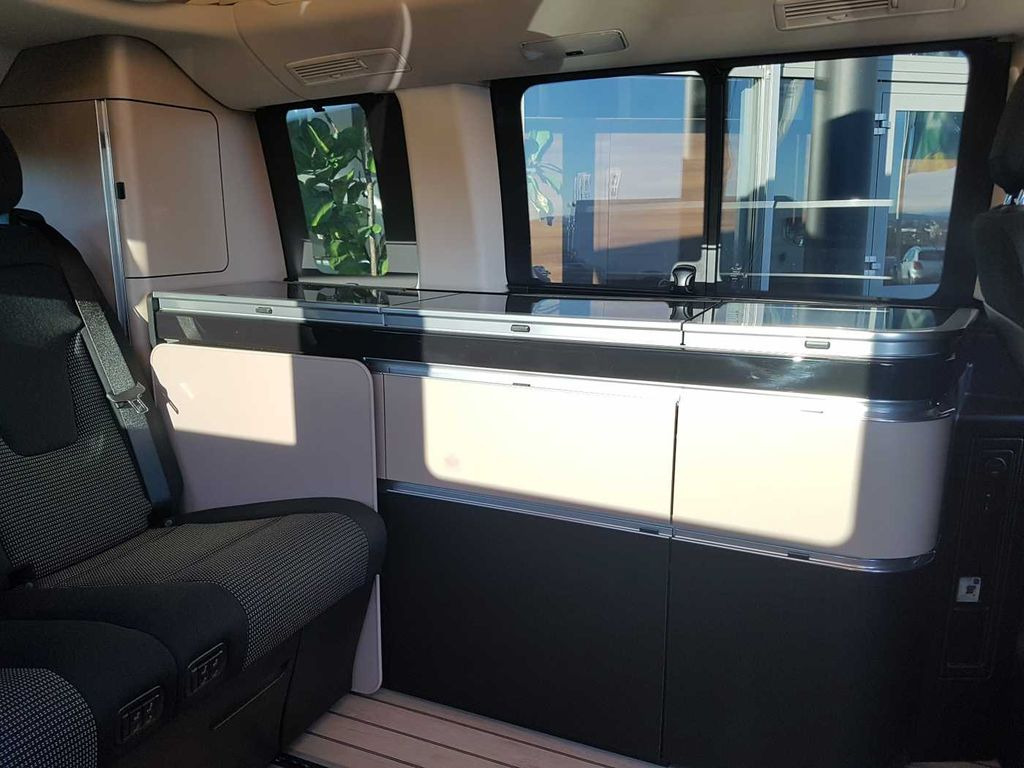 Minibus, Passenger van Mercedes-Benz V 300 d Marco Polo AMG Markise AHK2,5 360° MBUX: picture 6