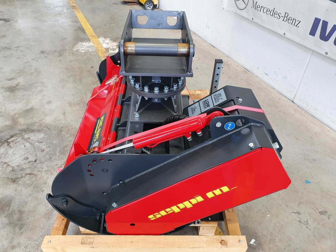 Seppi M. MINI-BMS 105 Forstmulcher MS08 / NEU - Forestry mulcher: picture 2 Seppi M. MINI-BMS 105 Forstmulcher MS08 / NEU - Forestry mulcher: picture 2