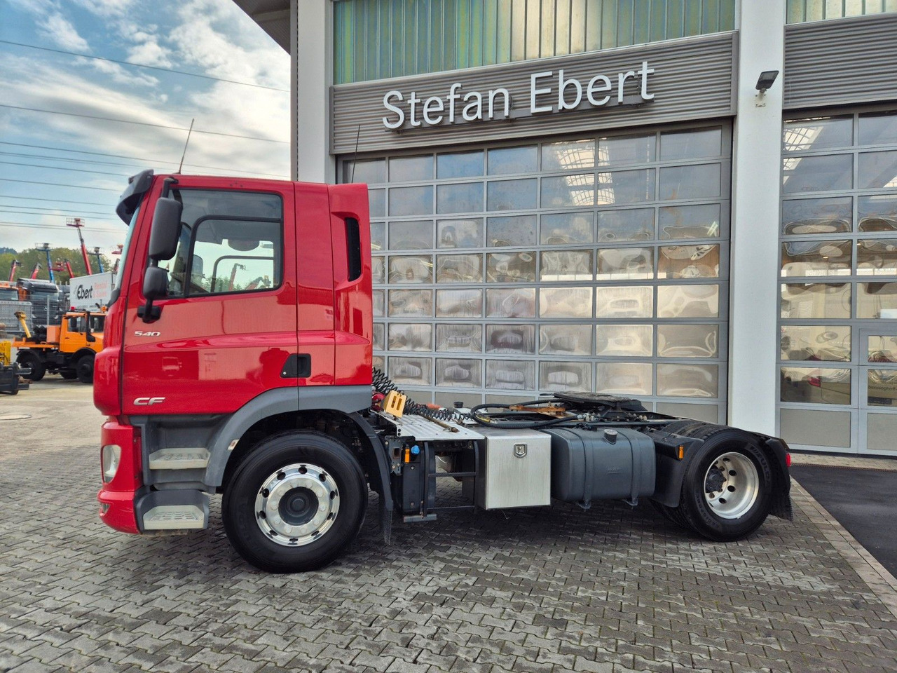 DAF CF 450 FT 4x2 Hydraulik Alu-Felgen - Tractor unit: picture 5 DAF CF 450 FT 4x2 Hydraulik Alu-Felgen - Tractor unit: picture 5