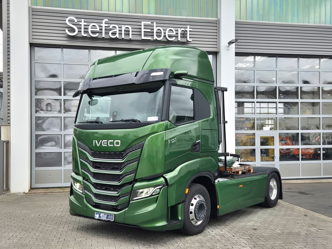 Iveco S-Way AS440S58T/FP 4x2 *MirrorCam*Retarder* - Tractor unit: picture 1 Iveco S-Way AS440S58T/FP 4x2 *MirrorCam*Retarder* - Tractor unit: picture 1