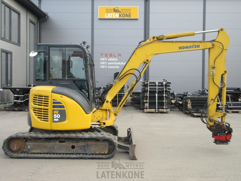 Komatsu PC50MR PETOKSELLA VIETY LÖYTÖPALKKIO STOLEN - Crawler excavator: picture 1 Komatsu PC50MR PETOKSELLA VIETY LÖYTÖPALKKIO STOLEN - Crawler excavator: picture 1