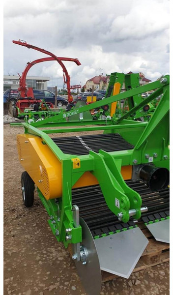 Bomet 2-rzędowa kopaczka przenośnikowa Upus Z656/2 - Potato harvester: picture 3 Bomet 2-rzędowa kopaczka przenośnikowa Upus Z656/2 - Potato harvester: picture 3