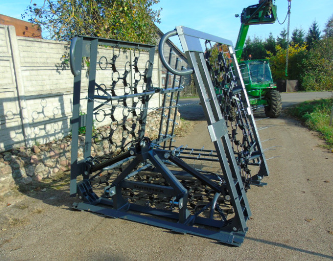 DARMEX Field / Meadow Harrow 6 m - Chain harrow: picture 2 DARMEX Field / Meadow Harrow 6 m - Chain harrow: picture 2