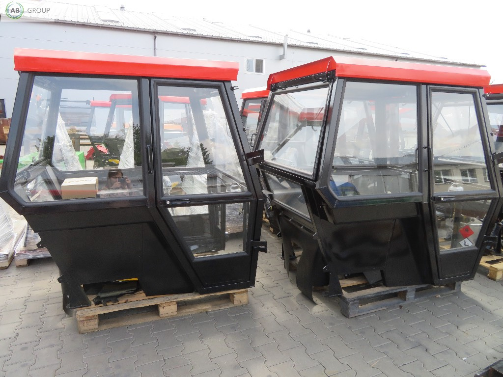 Koja tractor cab C-330 - Cab for Farm tractor: picture 3 Koja tractor cab C-330 - Cab for Farm tractor: picture 3