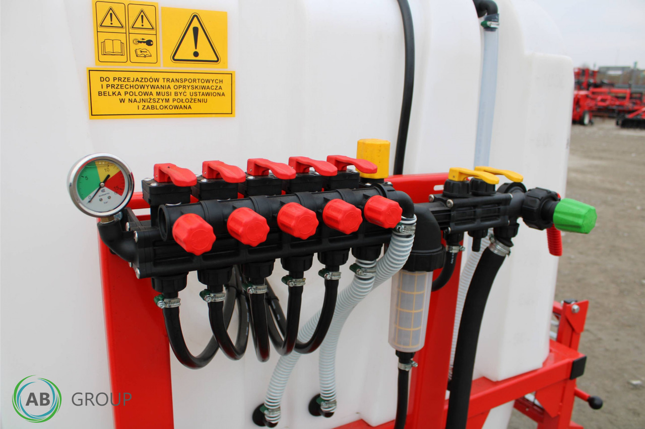 Lisicki PO35/4 1000l sprayer - Tractor mounted sprayer: picture 2 Lisicki PO35/4 1000l sprayer - Tractor mounted sprayer: picture 2