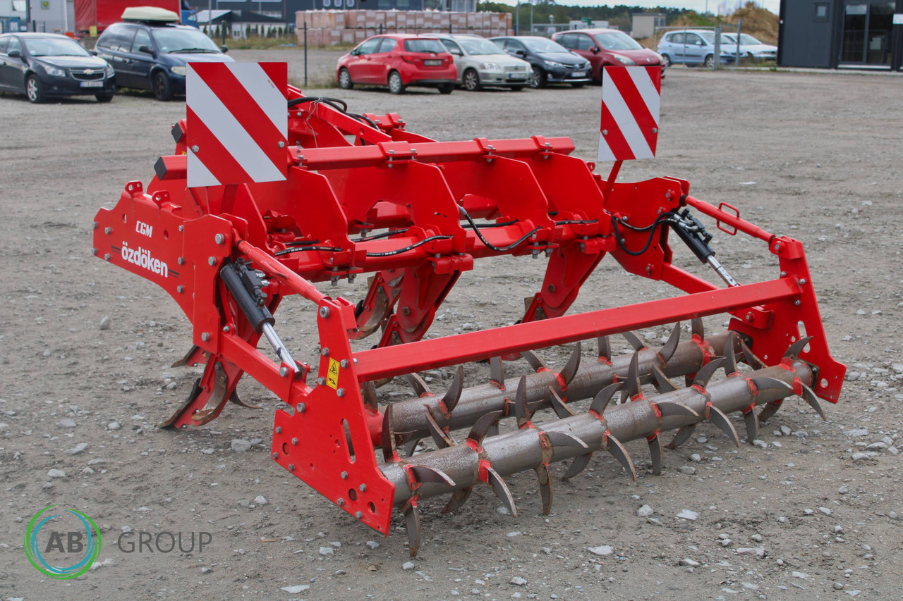 Toscano chisel plow IPST-5 - Demo sale - Subsoiler: picture 3 Toscano chisel plow IPST-5 - Demo sale - Subsoiler: picture 3