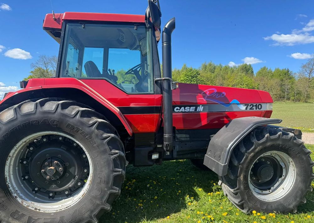 Case IH Magnum 7210 Pro - Farm tractor: picture 5 Case IH Magnum 7210 Pro - Farm tractor: picture 5