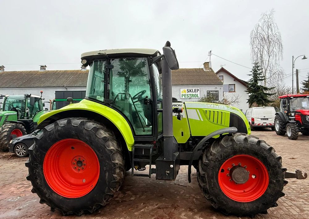 Claas Arion 620 - Farm tractor: picture 5 Claas Arion 620 - Farm tractor: picture 5