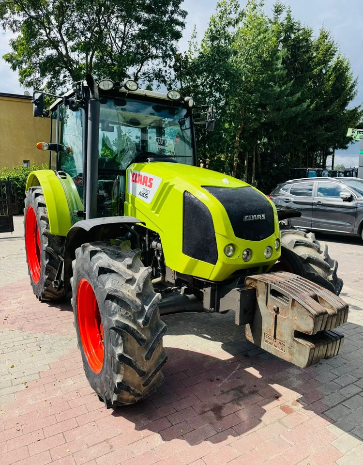 Claas Axos 330 - Farm tractor: picture 1 Claas Axos 330 - Farm tractor: picture 1