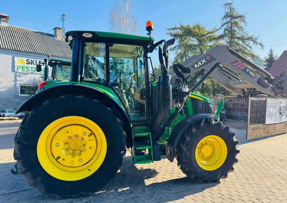 John Deere 6830 PREMIUM - Farm tractor: picture 2 John Deere 6830 PREMIUM - Farm tractor: picture 2