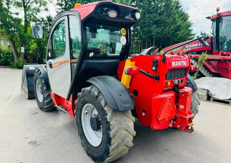 Manitou 741-140 V+ PREMIUM - Telescopic handler: picture 4 Manitou 741-140 V+ PREMIUM - Telescopic handler: picture 4