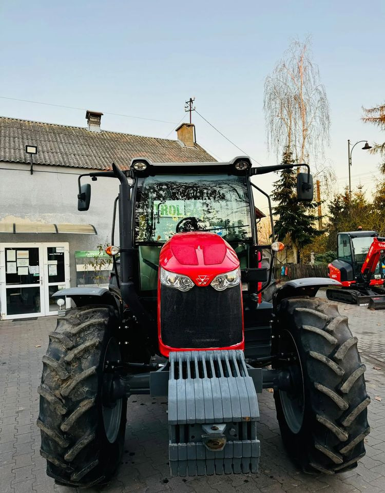 Massey Ferguson 6713 - Farm tractor: picture 3 Massey Ferguson 6713 - Farm tractor: picture 3