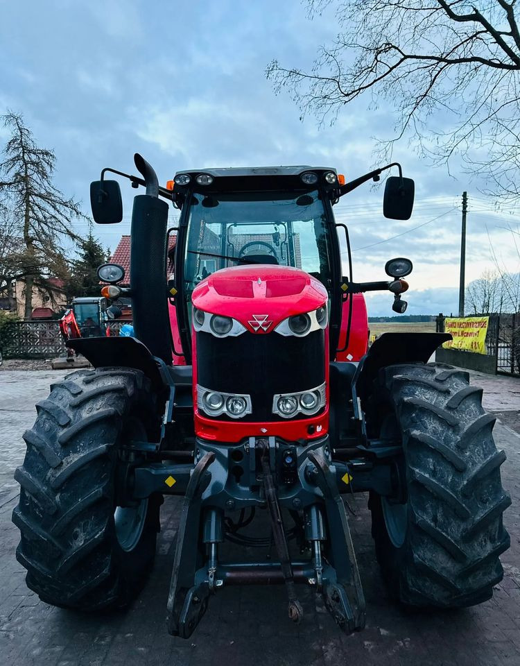 Massey Ferguson 6713 - Farm tractor: picture 3 Massey Ferguson 6713 - Farm tractor: picture 3