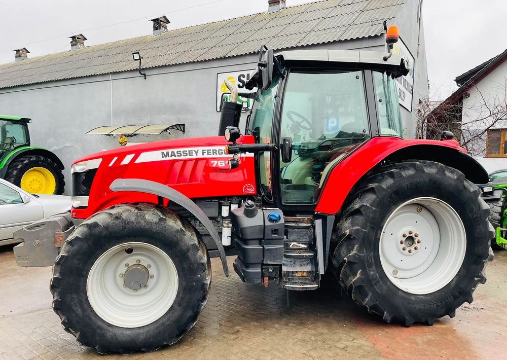 Massey Ferguson 7615 Dyna-6 - Farm tractor: picture 3 Massey Ferguson 7615 Dyna-6 - Farm tractor: picture 3