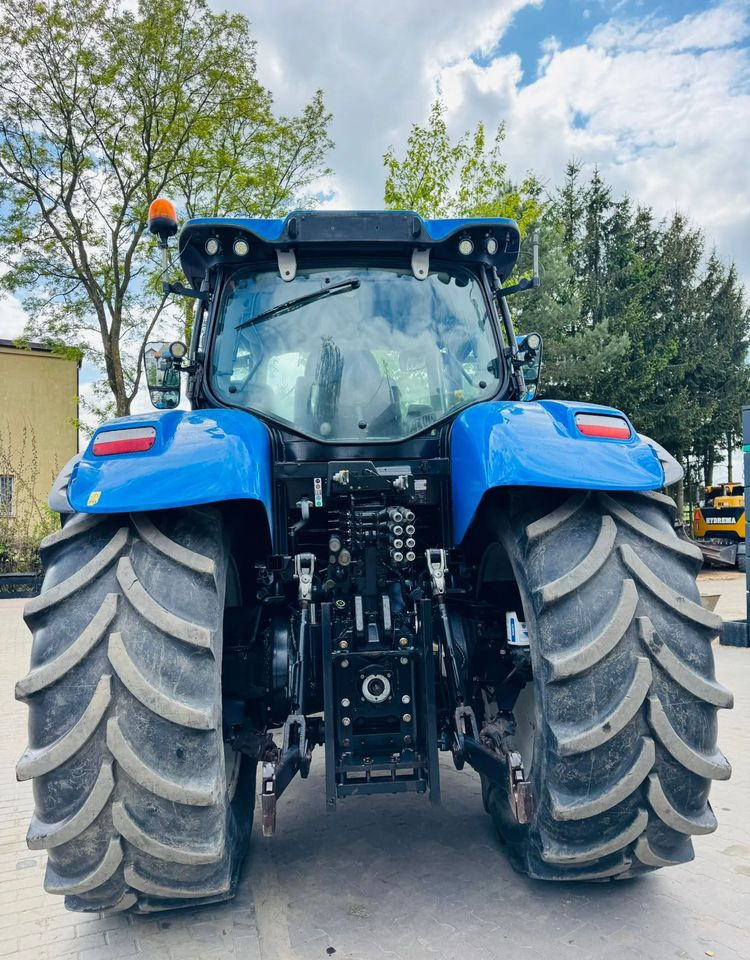 New Holland T7.190 - Farm tractor: picture 5 New Holland T7.190 - Farm tractor: picture 5