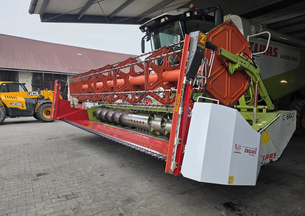 Claas C660 - Grain header: picture 1 Claas C660 - Grain header: picture 1