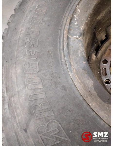 Bridgestone Occ Band 12.00R20 Bridgestone W950 Trilex velg - Tire for Truck: picture 4 Bridgestone Occ Band 12.00R20 Bridgestone W950 Trilex velg - Tire for Truck: picture 4