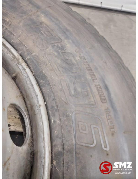 Bridgestone Occ vrachtwagenband Bridgestone 12R22.5 - Tire for Truck: picture 4 Bridgestone Occ vrachtwagenband Bridgestone 12R22.5 - Tire for Truck: picture 4