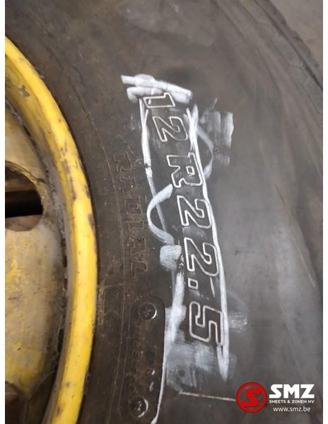 Bridgestone Occ vrachtwagenband Bridgestone 12R22.5 - Tire for Truck: picture 5 Bridgestone Occ vrachtwagenband Bridgestone 12R22.5 - Tire for Truck: picture 5