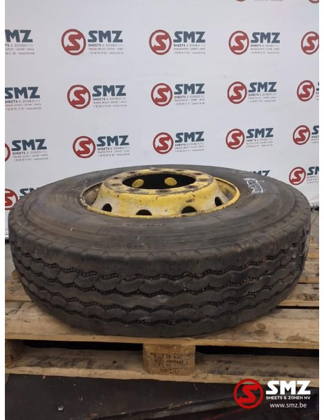 Bridgestone Occ vrachtwagenband Bridgestone 12R22.5 - Tire for Truck: picture 1 Bridgestone Occ vrachtwagenband Bridgestone 12R22.5 - Tire for Truck: picture 1