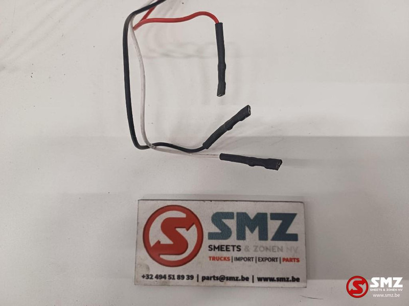 Caterpillar Lightning wire harness Caterpillar - Cables/ Wire harness for Truck: picture 3 Caterpillar Lightning wire harness Caterpillar - Cables/ Wire harness for Truck: picture 3