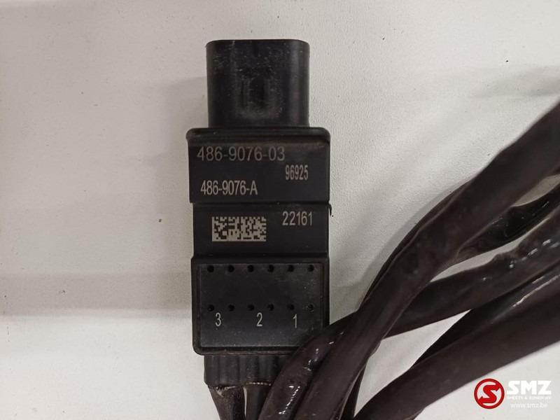 Caterpillar Sensor temperature Caterpillar - Sensor for Truck: picture 3 Caterpillar Sensor temperature Caterpillar - Sensor for Truck: picture 3