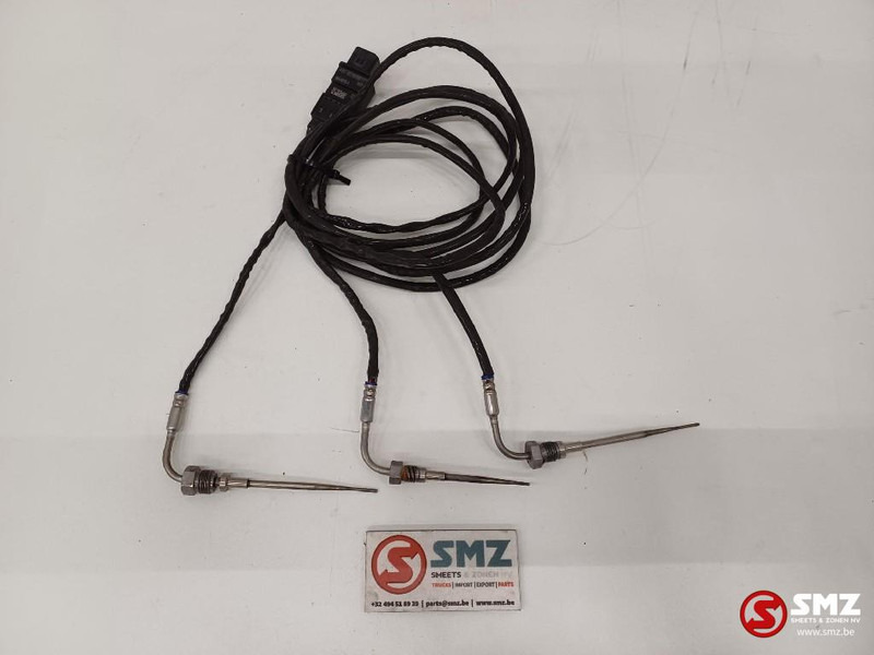 Caterpillar Sensor temperature Caterpillar - Sensor for Truck: picture 1 Caterpillar Sensor temperature Caterpillar - Sensor for Truck: picture 1