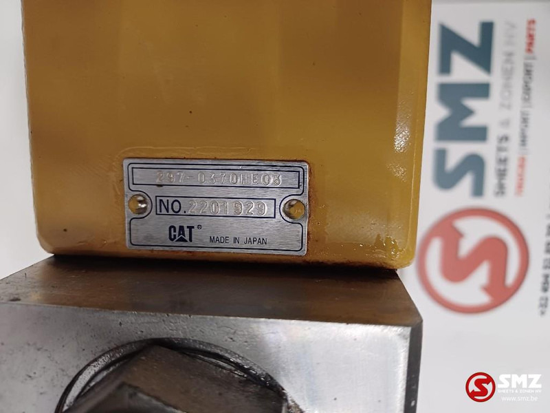 Caterpillar Valve GP check Caterpillar - Hydraulics for Material handling equipment: picture 5 Caterpillar Valve GP check Caterpillar - Hydraulics for Material handling equipment: picture 5