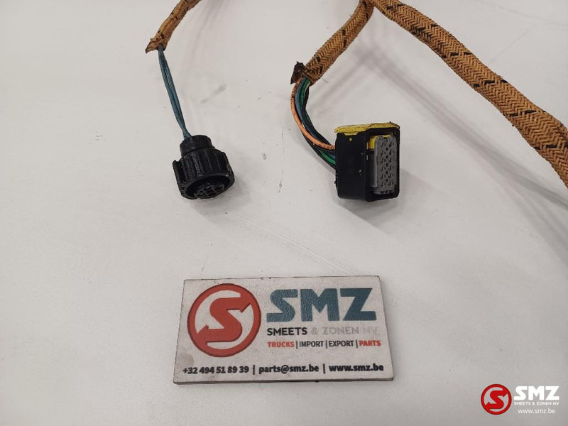 Caterpillar Wire harness Caterpillar - Cables/ Wire harness for Material handling equipment: picture 2 Caterpillar Wire harness Caterpillar - Cables/ Wire harness for Material handling equipment: picture 2