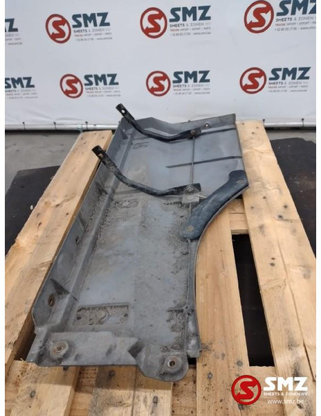 DAF Occ spatbordverlenger rechts DAF - Body and exterior for Truck: picture 4 DAF Occ spatbordverlenger rechts DAF - Body and exterior for Truck: picture 4