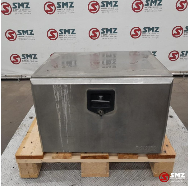 Diversen Occ gereedschapskoffer 60 cm x 50 cm x 40 cm - Frame/ Chassis for Truck: picture 1 Diversen Occ gereedschapskoffer 60 cm x 50 cm x 40 cm - Frame/ Chassis for Truck: picture 1