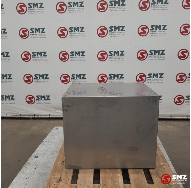 Diversen Occ gereedschapskoffer 60 cm x 50 cm x 50 cm - Frame/ Chassis for Truck: picture 2 Diversen Occ gereedschapskoffer 60 cm x 50 cm x 50 cm - Frame/ Chassis for Truck: picture 2