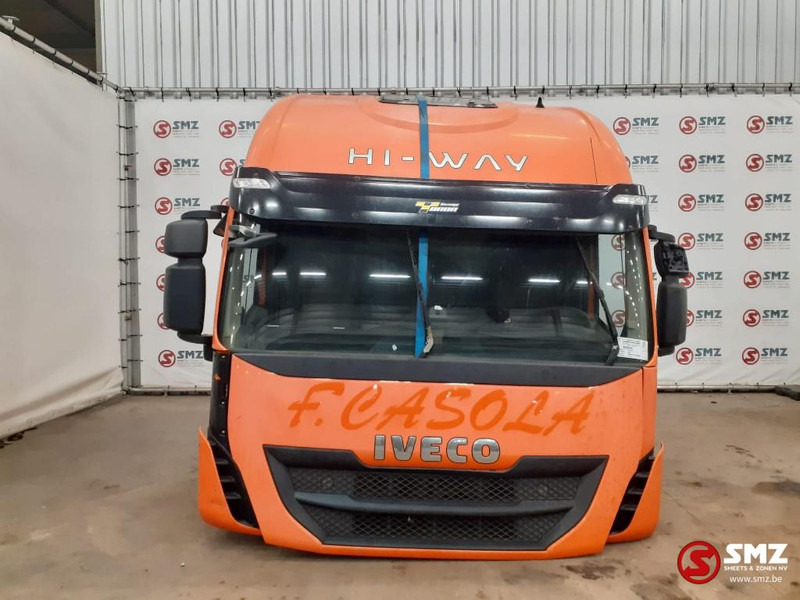 Iveco Occ cabine compleet Iveco Stralis HI Way euro 6 - Cab and interior for Truck: picture 1 Iveco Occ cabine compleet Iveco Stralis HI Way euro 6 - Cab and interior for Truck: picture 1