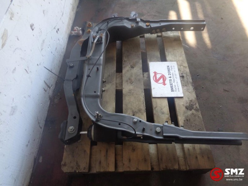 Iveco Occ cabineophanging stralis + schokdemper - Cab suspension for Truck: picture 2 Iveco Occ cabineophanging stralis + schokdemper - Cab suspension for Truck: picture 2