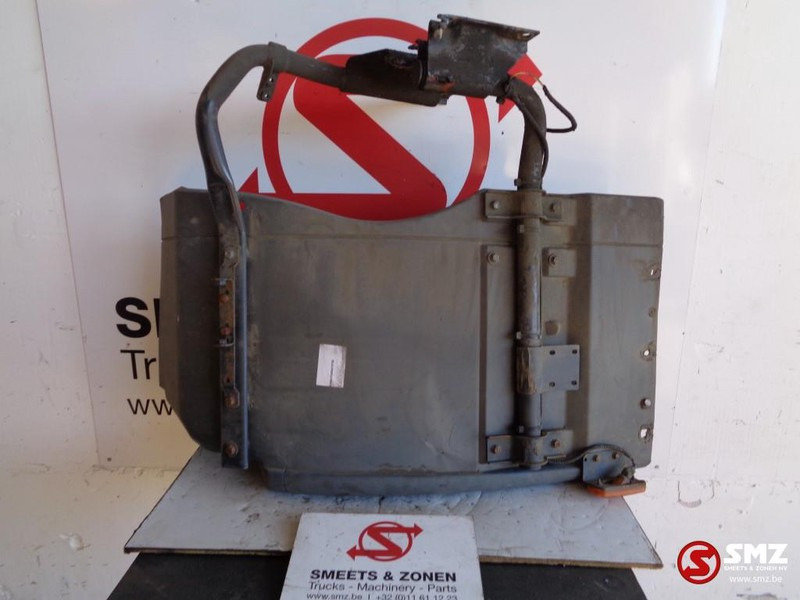 Iveco Occ spatbord links voor - Body and exterior for Truck: picture 1 Iveco Occ spatbord links voor - Body and exterior for Truck: picture 1