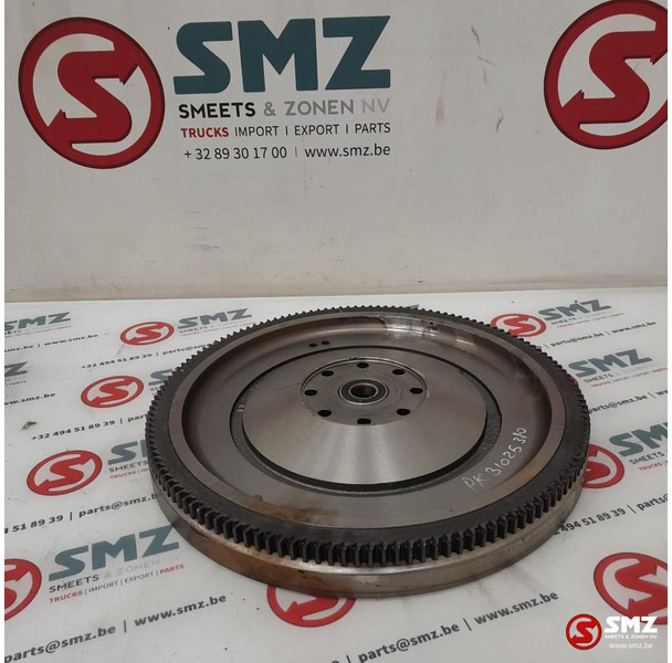 Iveco Occ vliegwiel F4AFE611 Iveco - Engine and parts for Truck: picture 1 Iveco Occ vliegwiel F4AFE611 Iveco - Engine and parts for Truck: picture 1