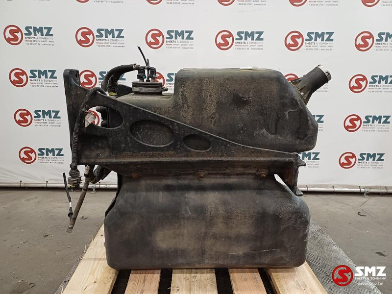 MAN Occ AdBlue tank MAN - Fuel system for Truck: picture 2 MAN Occ AdBlue tank MAN - Fuel system for Truck: picture 2