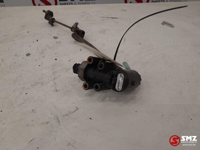 MAN Occ ECAS hoogtesensor luchtvering MAN F2000 441050 - ECU for Truck: picture 1 MAN Occ ECAS hoogtesensor luchtvering MAN F2000 441050 - ECU for Truck: picture 1
