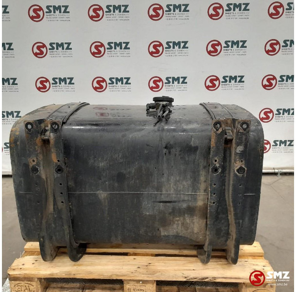 MAN Occ brandstoftank 400L MAN - Fuel tank for Truck: picture 2 MAN Occ brandstoftank 400L MAN - Fuel tank for Truck: picture 2